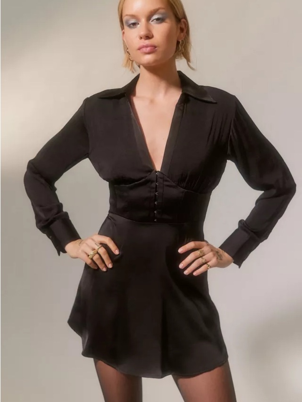 Urban Outfitters Phoebe Corseted Shirt Dress | Black | Medium